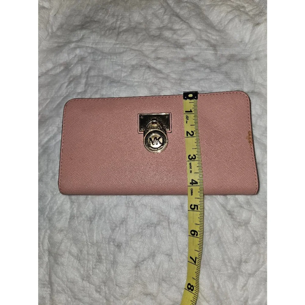 Michael Kors Pink Wallet
